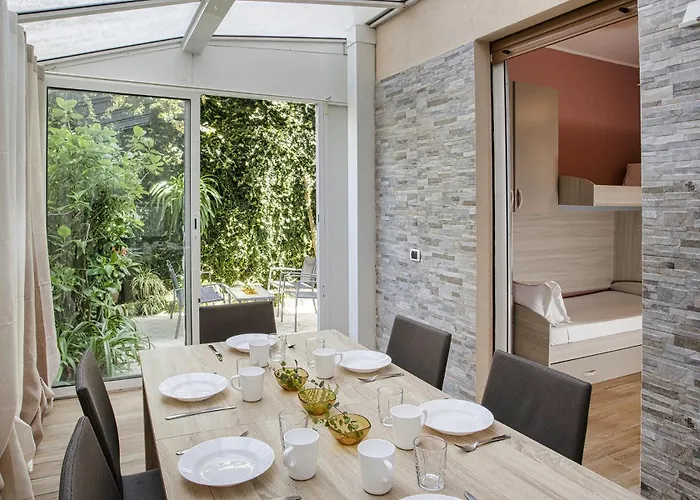 דירה Modern With Patio In By Wonderful Italy *