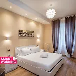 Modern With Patio In By Wonderful Italy Διαμέρισμα