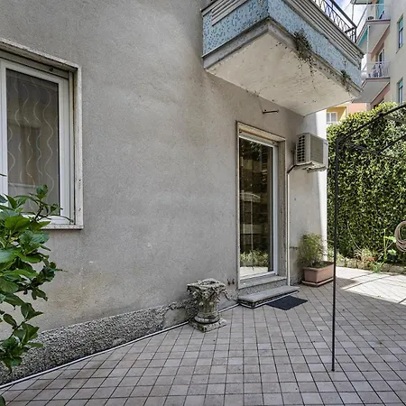 Modern With Patio In By Wonderful Italy * Рапалло