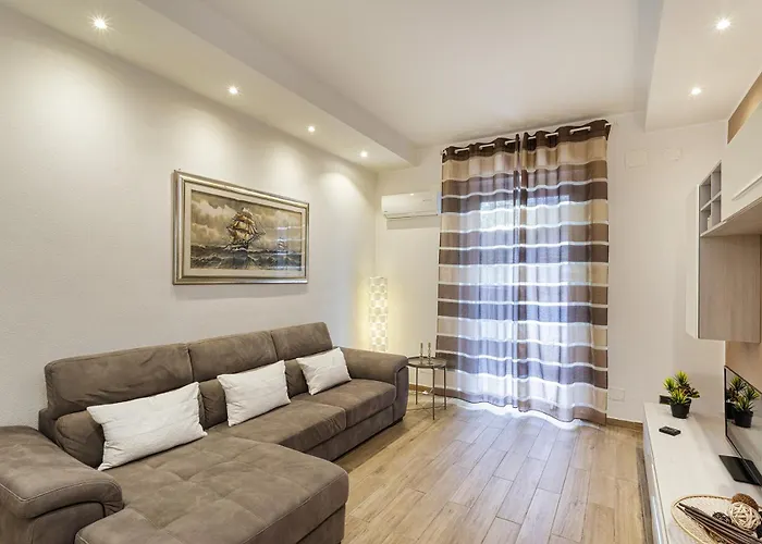 Апартаменти Modern With Patio In By Wonderful Italy